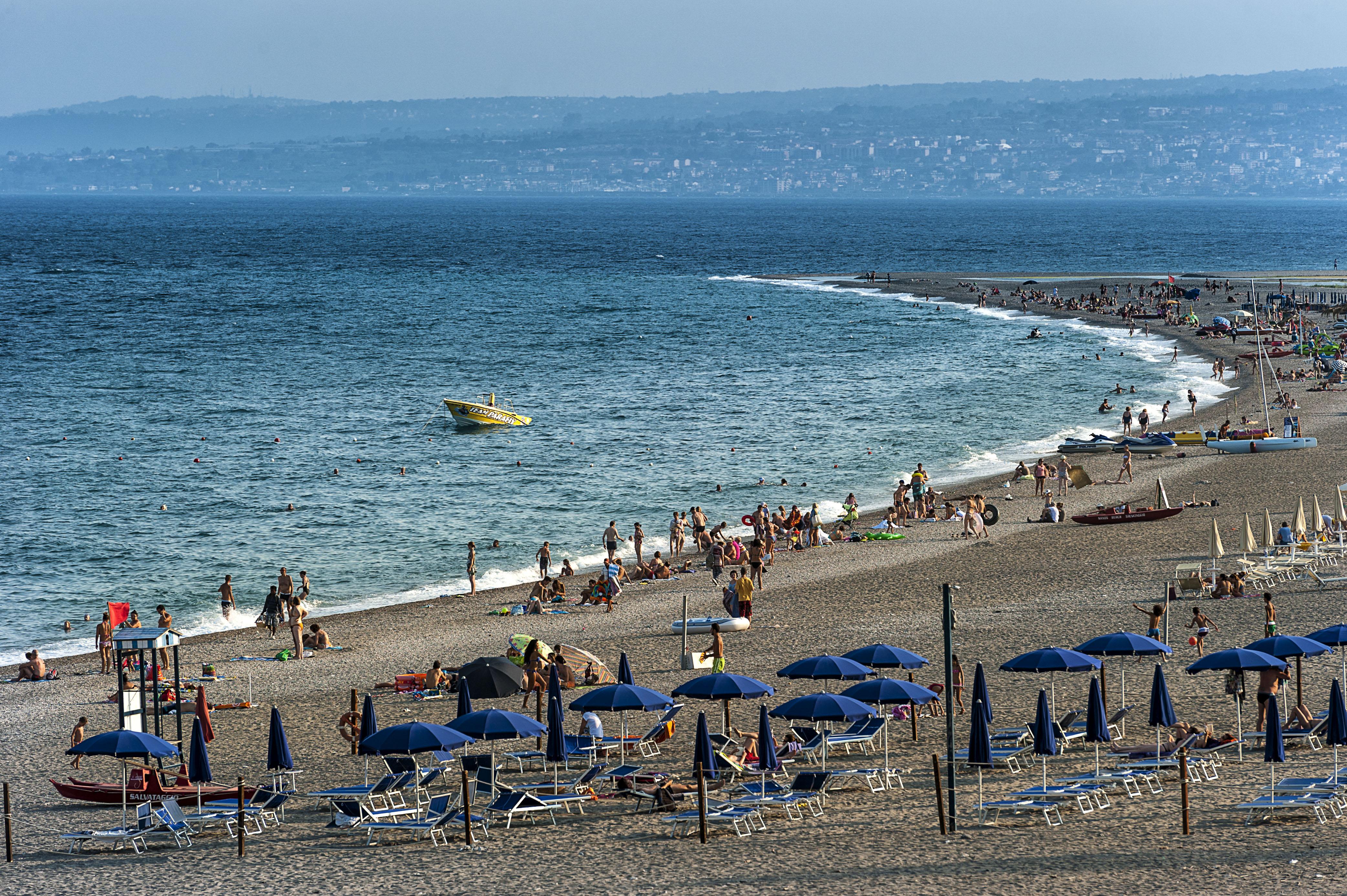 Residence Villa Liliana Giardini Naxos Bagian luar foto